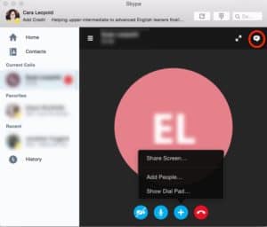 In this picture, I'm on an audio call with my brother. To open the chatbox, you just need to click on the speech bubble icon in the top right of the screen.