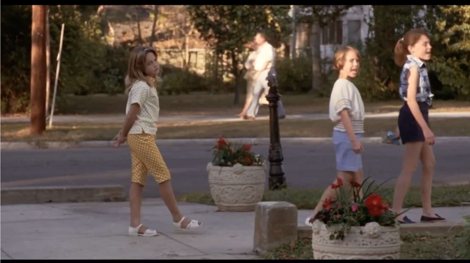 Vada and Thomas sitting in a tree